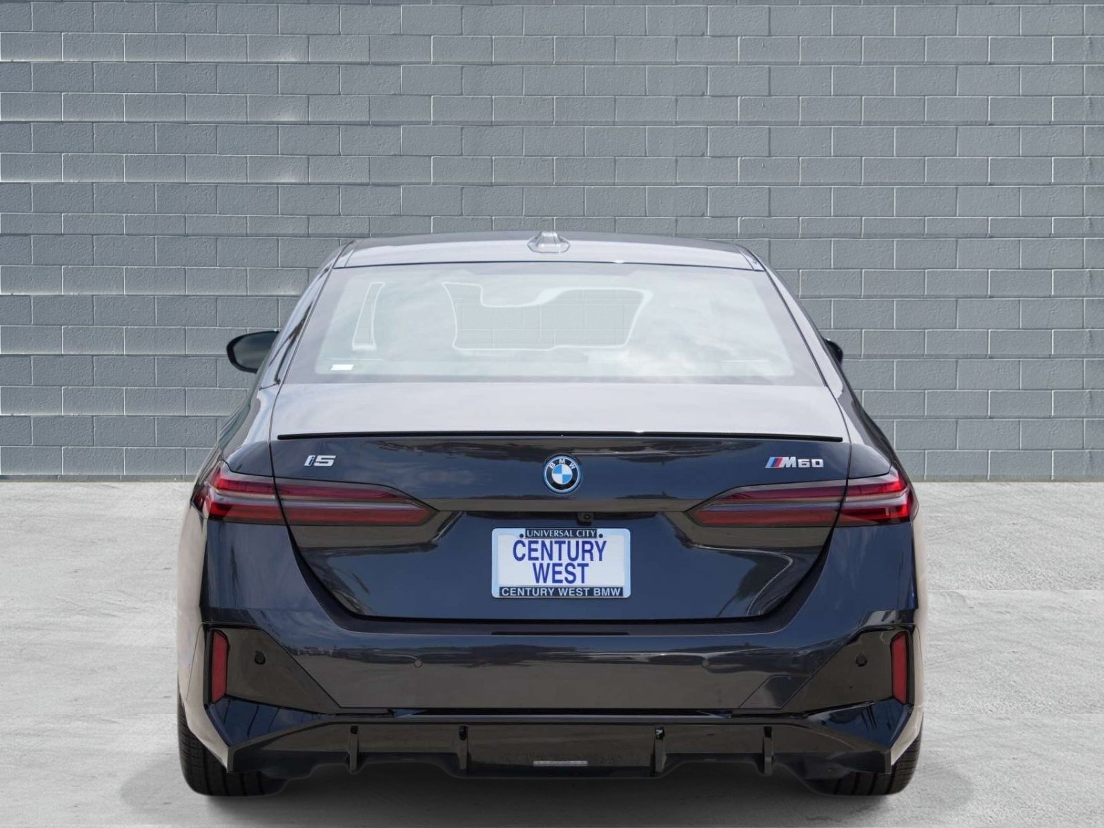 New 2026 BMW i5 M60 AWD/4WD image 4