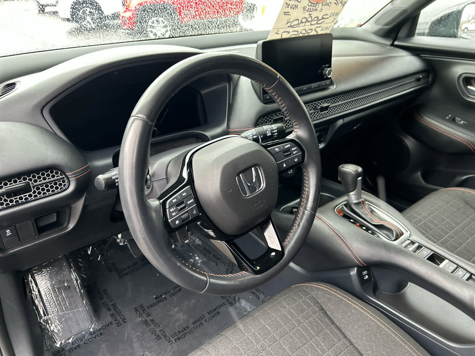 Used 2025 Honda HR-V Sport image 13