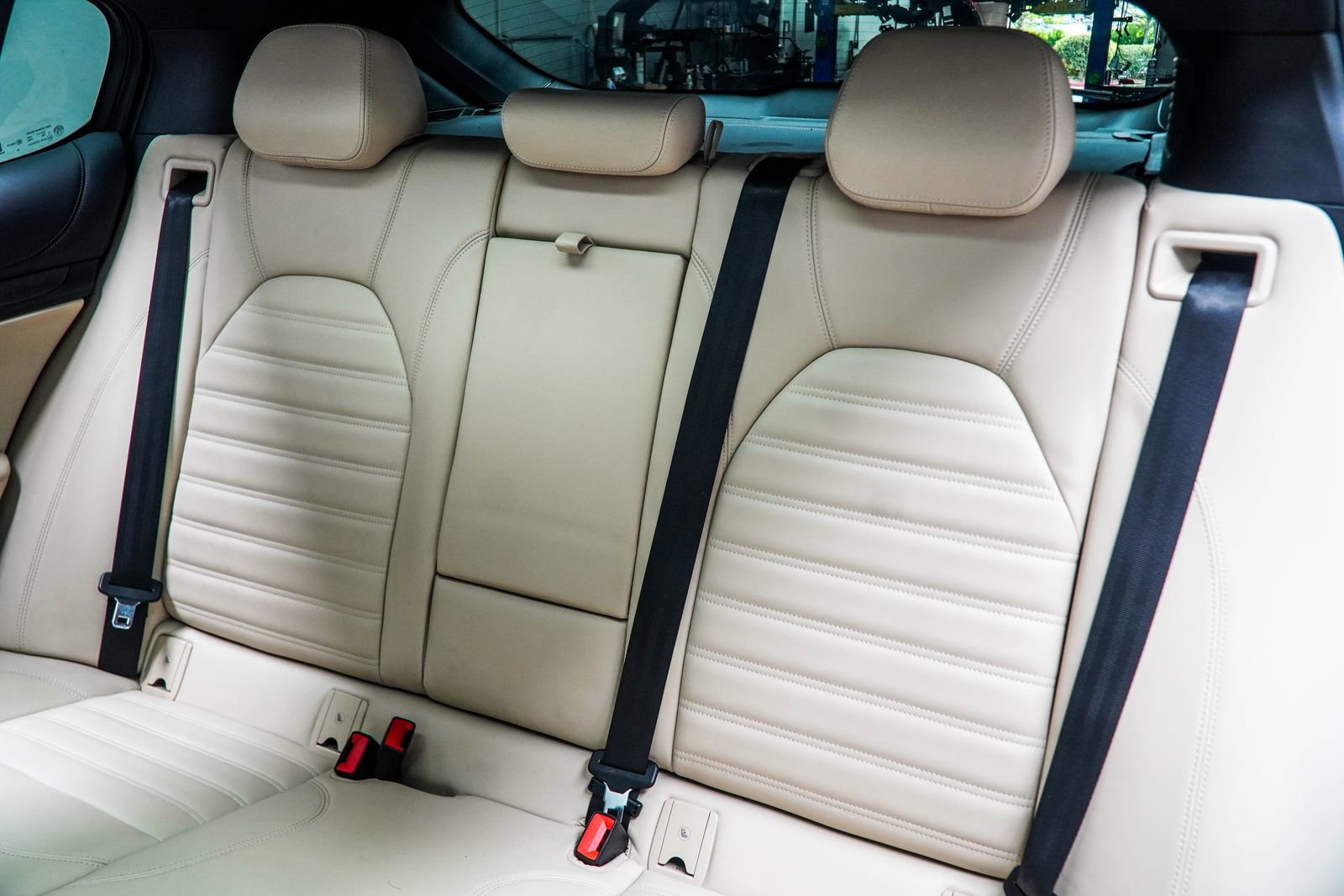 Used 2023 Alfa Romeo Stelvio Ti Lusso w/ Quick Order Package 22X Lusso image 40