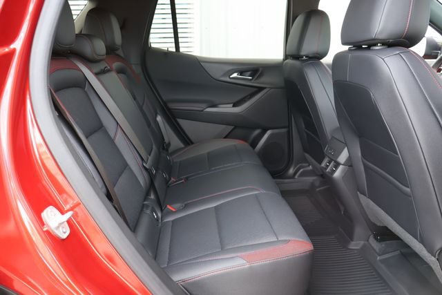 Used 2025 Chevrolet Equinox RS w/ Convenience Package III FWD image 20