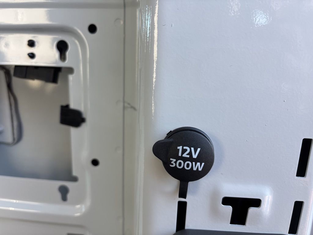 New 2026 Ford Transit 250 148 Medium Roof image 28