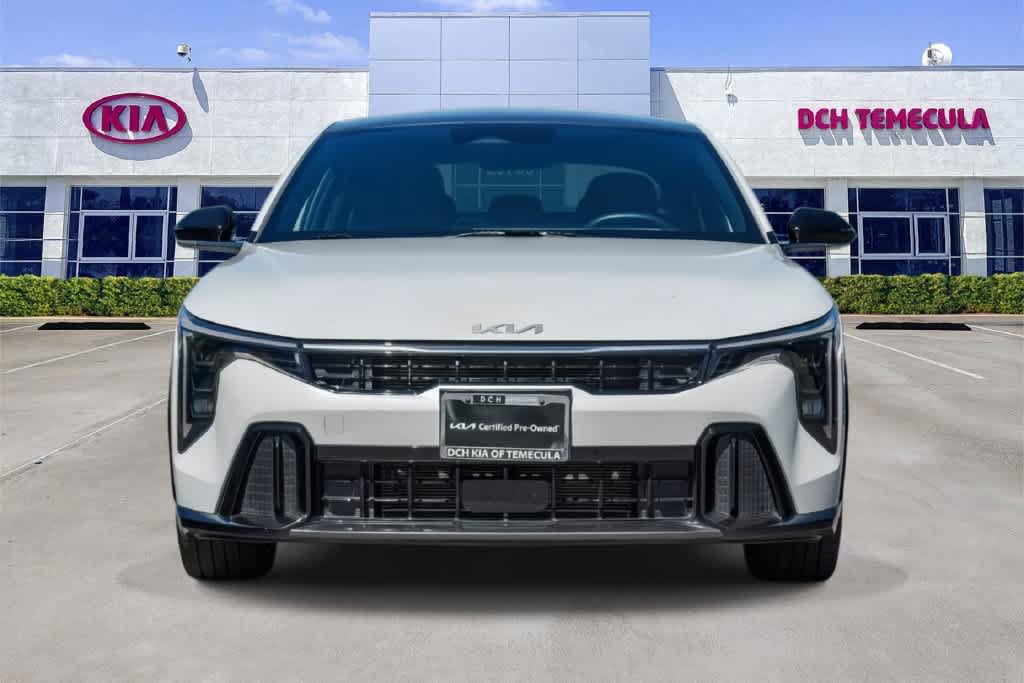Certified 2025 Kia K4 GT-Line w/ GT-Line Premium Package FWD image 2