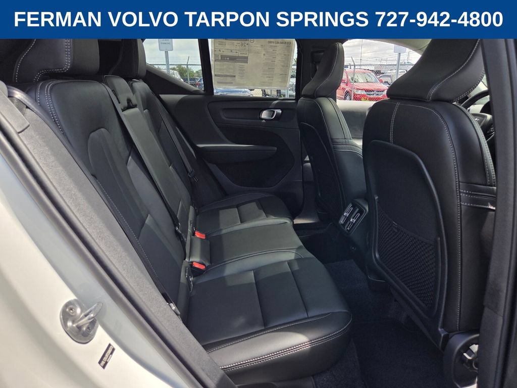 New 2026 Volvo XC40 B5 Core AWD/4WD image 20