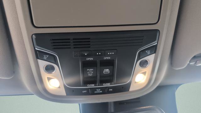 Used 2020 Honda Ridgeline RTL-E image 22