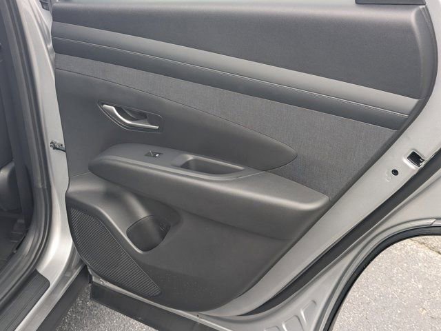 Used 2025 Hyundai Tucson SEL FWD image 15