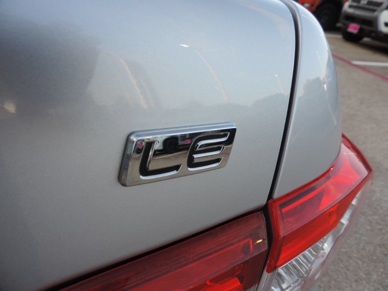 Used 2011 Toyota Corolla LE FWD image 13