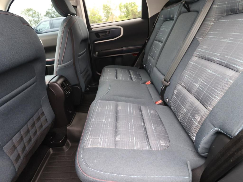 Used 2024 Ford Bronco Sport Heritage w/ Heritage Convenience Package image 9