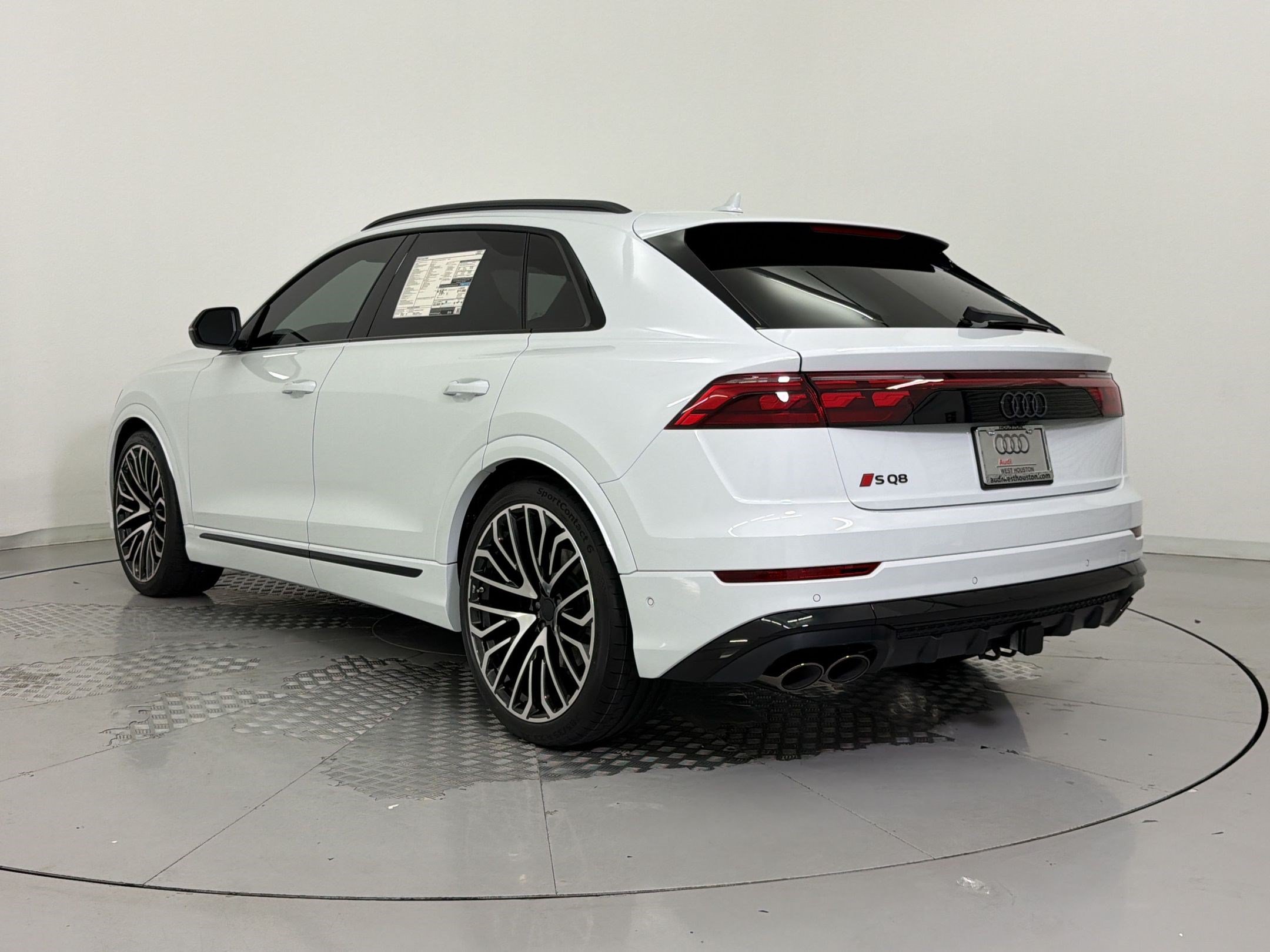 New 2026 Audi SQ8 Prestige AWD/4WD image 3