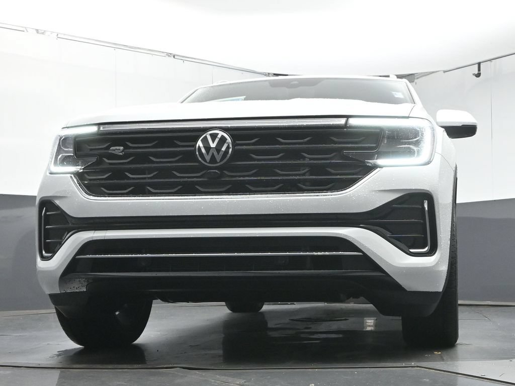 New 2026 Volkswagen Atlas Cross Sport SEL Premium R-Line AWD/4WD image 35