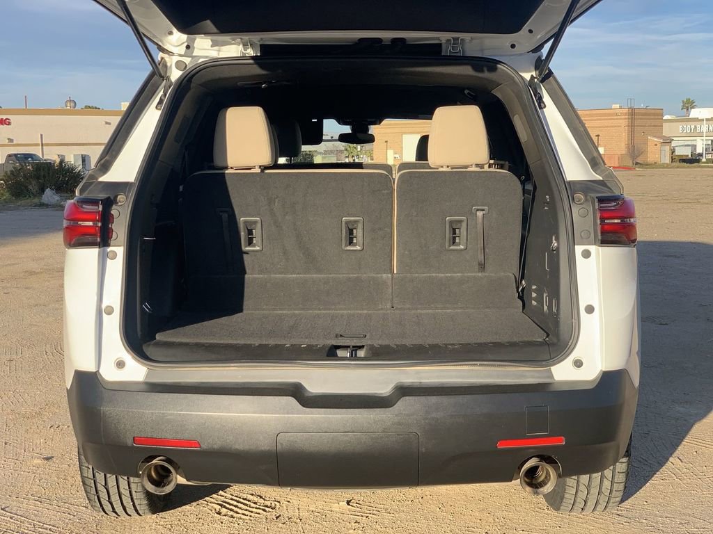 Certified 2023 Chevrolet Traverse LS w/ LPO, Cargo Package image 25