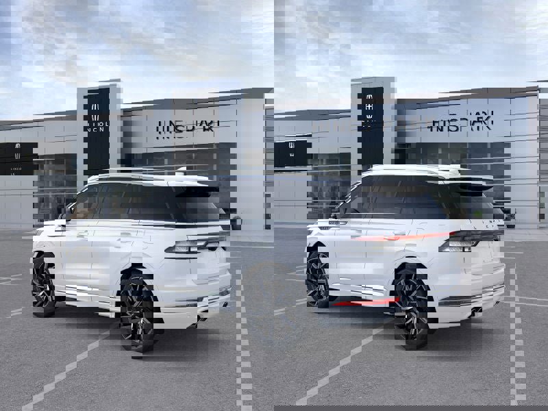 New 2026 Lincoln Aviator Black Label w/ Dynamic Handling Package image 4