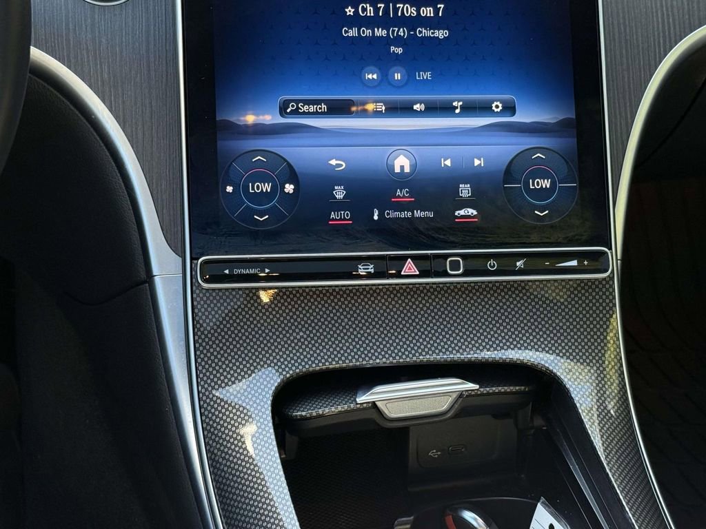 Used 2022 Mercedes-Benz C 300 4MATIC Sedan image 22