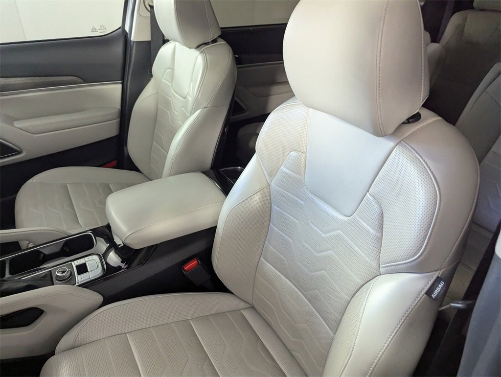 Used 2022 Kia Telluride SX w/ SX Prestige Package image 12