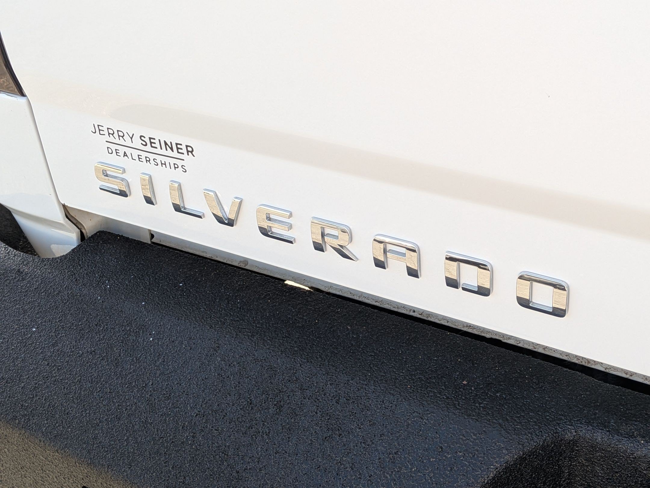 Used 2016 Chevrolet Silverado 3500 LTZ w/ Duramax Plus Package AWD/4WD image 24