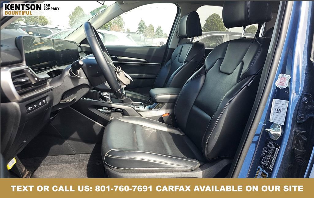 Used 2025 Kia Telluride S image 4