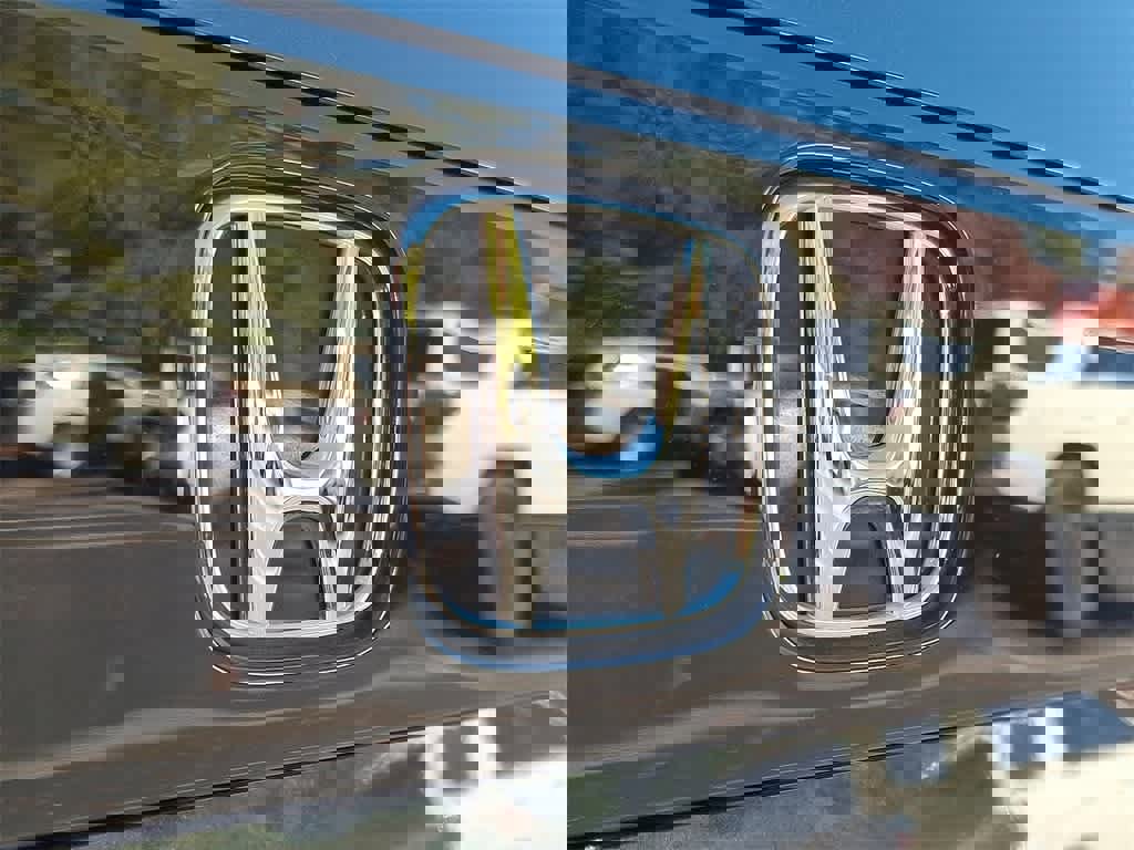 Certified 2024 Honda Accord EX image 30