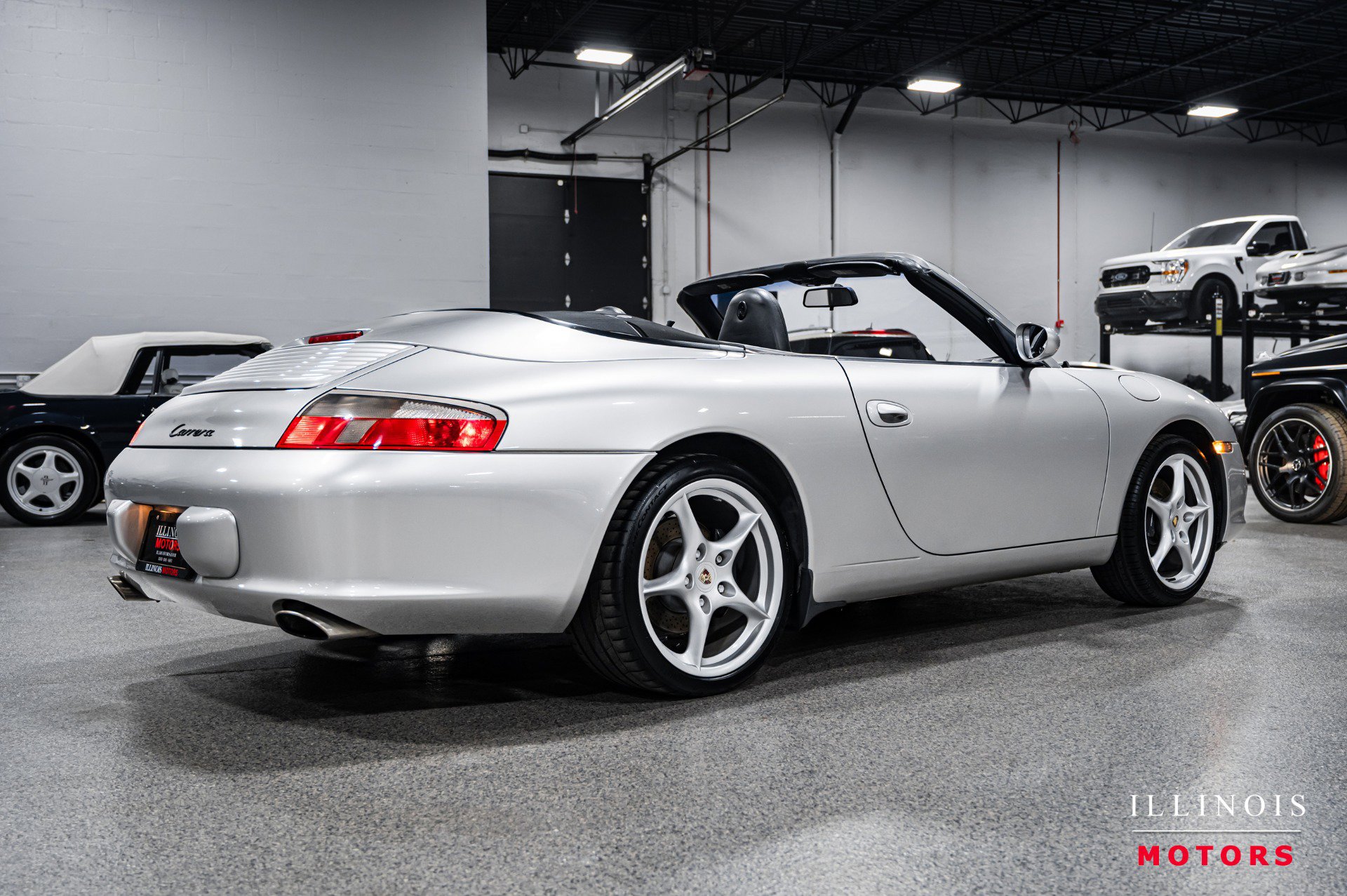 Used 2002 Porsche 911 Carrera image 5