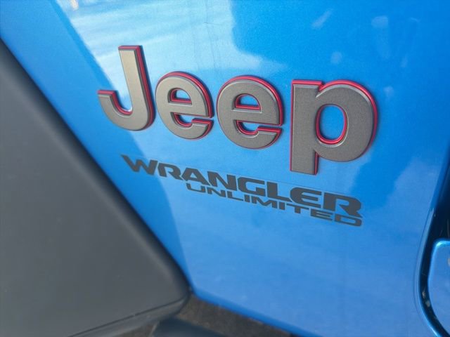 Used 2021 Jeep Wrangler Unlimited Rubicon w/ Xtreme Recon 35" Tire Package image 11