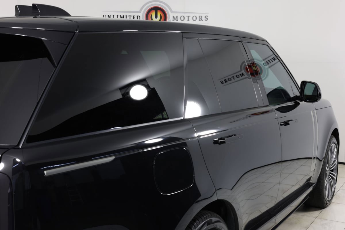 Used 2024 Land Rover Range Rover SE AWD/4WD image 42