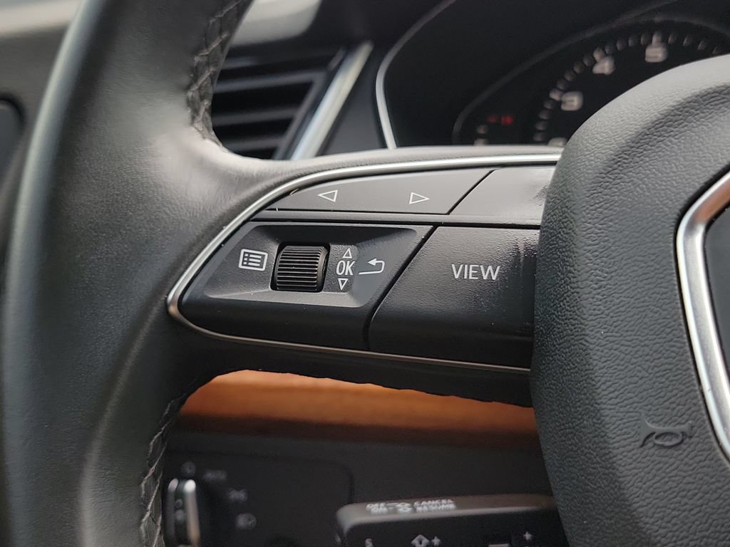 Certified 2023 Audi Q5 Premium w/ Convenience Package AWD/4WD image 9