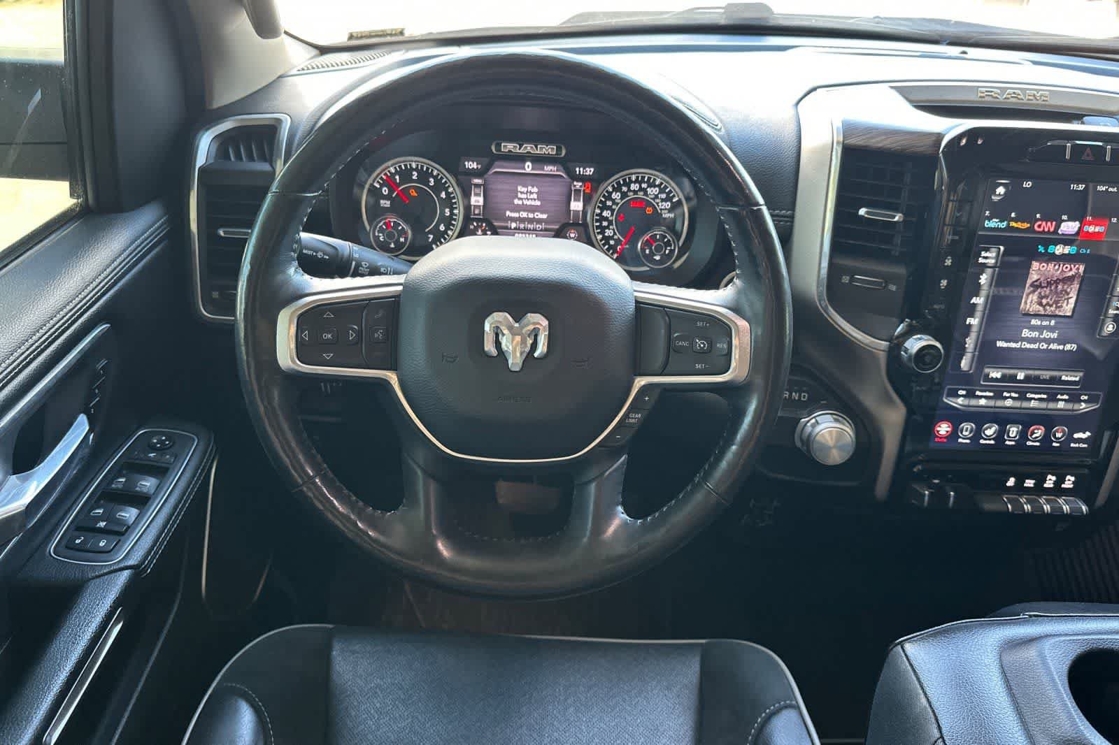 Used 2020 RAM 1500 Laramie RWD image 16