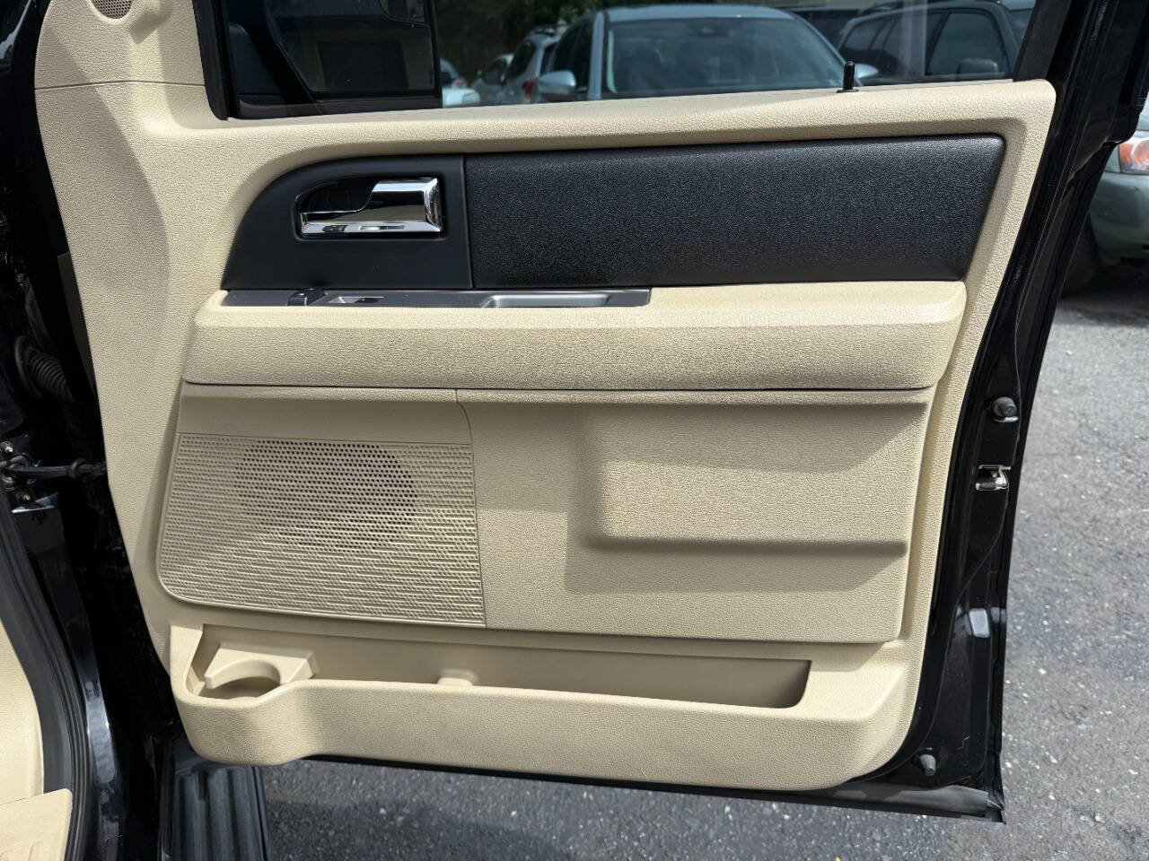 Used 2016 Ford Expedition EL XL AWD/4WD image 24