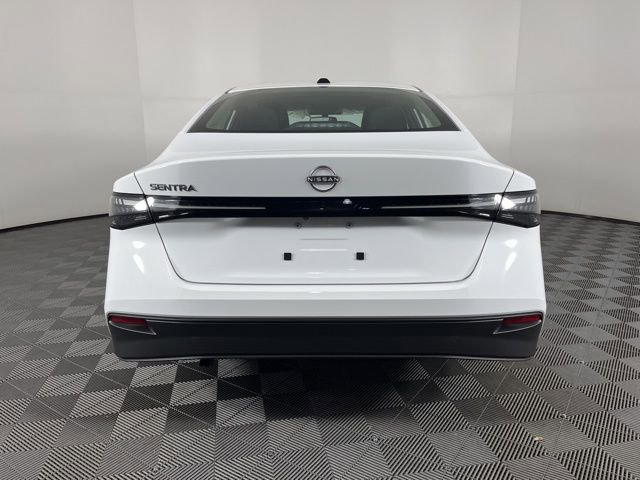 New 2026 Nissan Sentra SV w/ SV Convenience Package FWD image 10