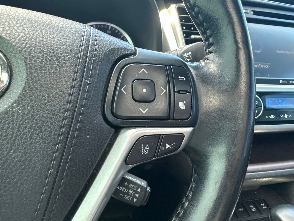 Used 2018 Toyota Highlander Limited Platinum w/ Protection Package #3 AWD/4WD image 22