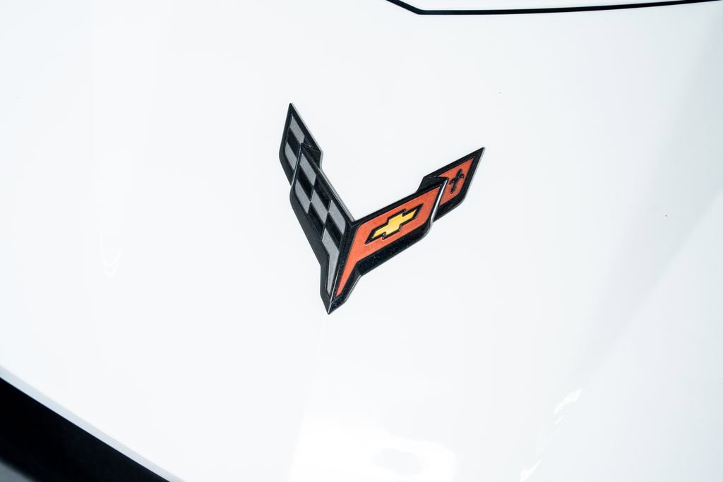 Used 2022 Chevrolet Corvette Stingray Coupe w/ Z51 Performance Package image 17