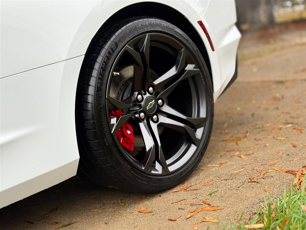 Used 2022 Chevrolet Camaro SS image 18