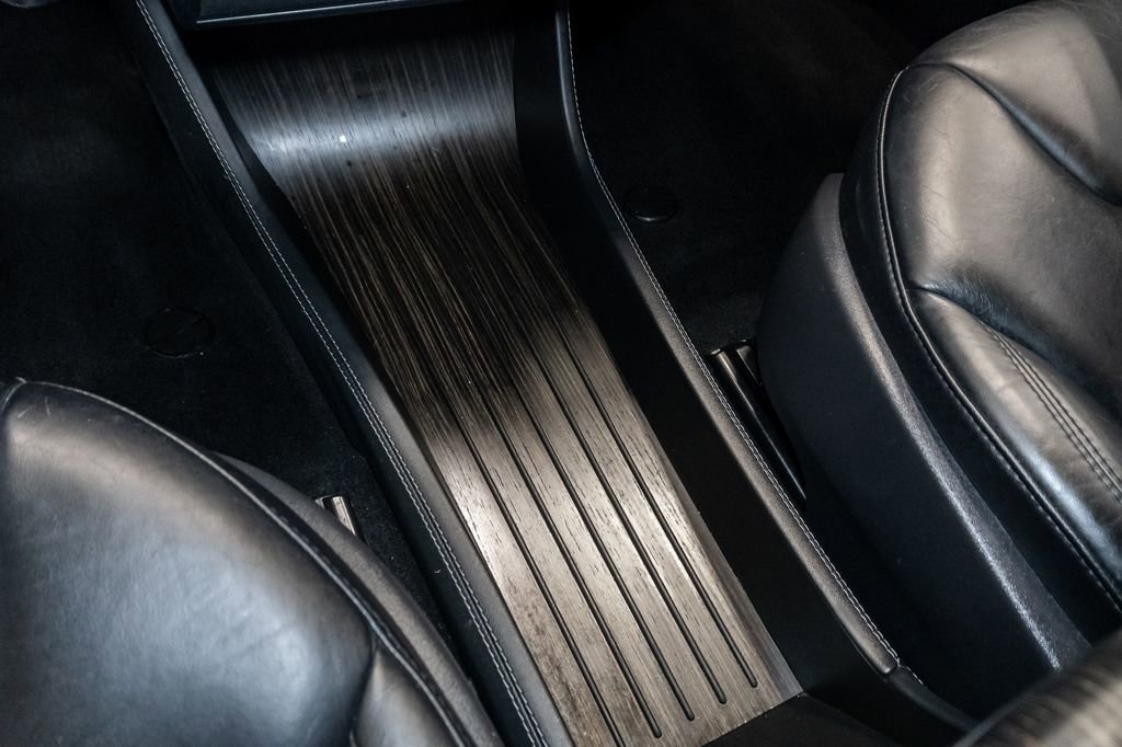 Used 2015 Tesla Model S 85D image 19