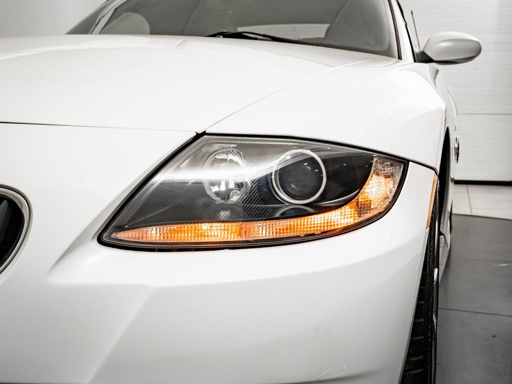 Used 2008 BMW Z4 3.0i image 15