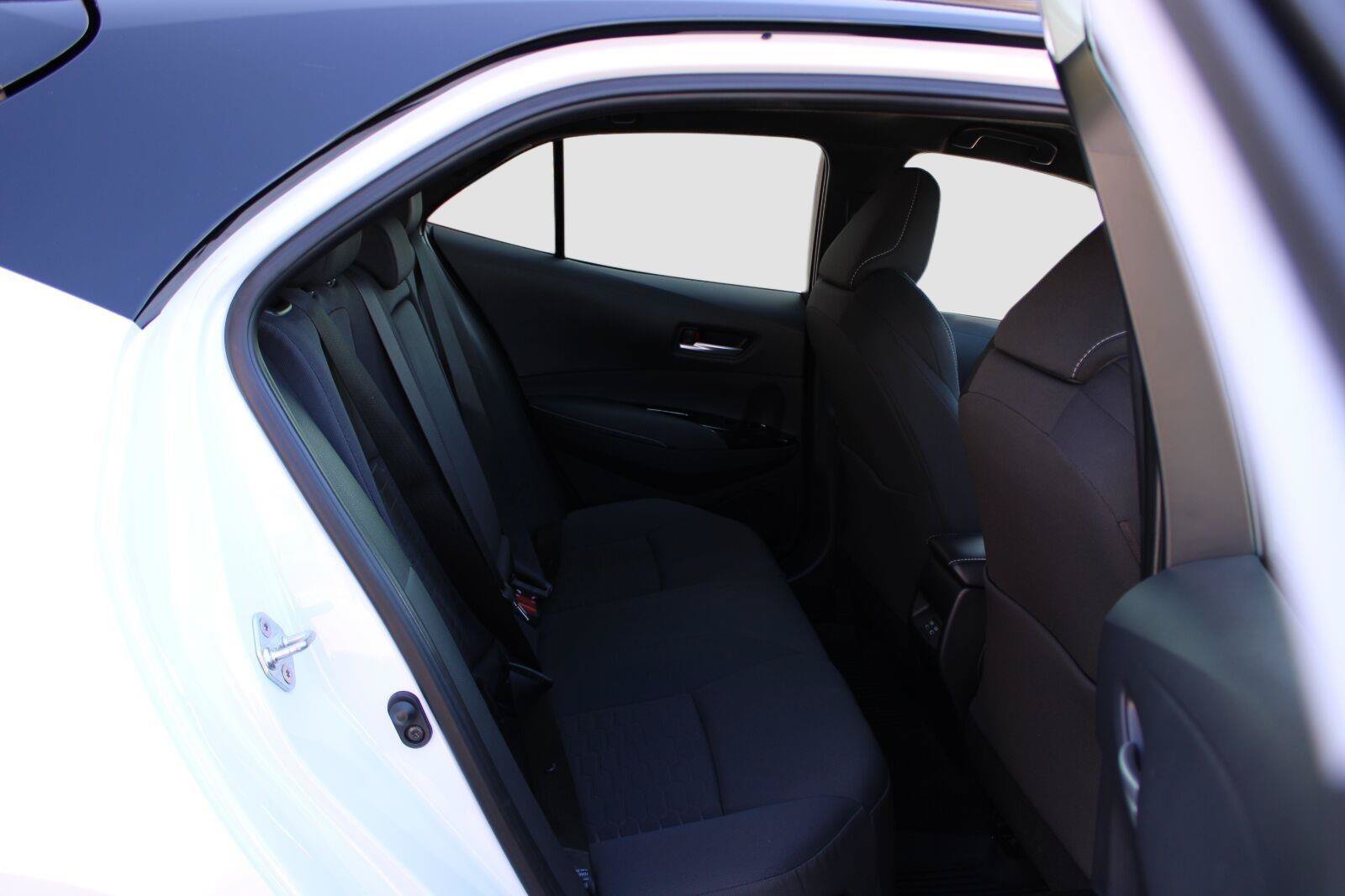 Certified 2024 Toyota Corolla SE w/ SE Package FWD image 37
