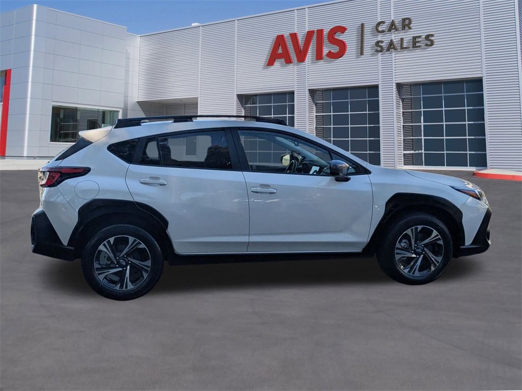 Used 2024 Subaru Crosstrek 2.0i Premium image 5