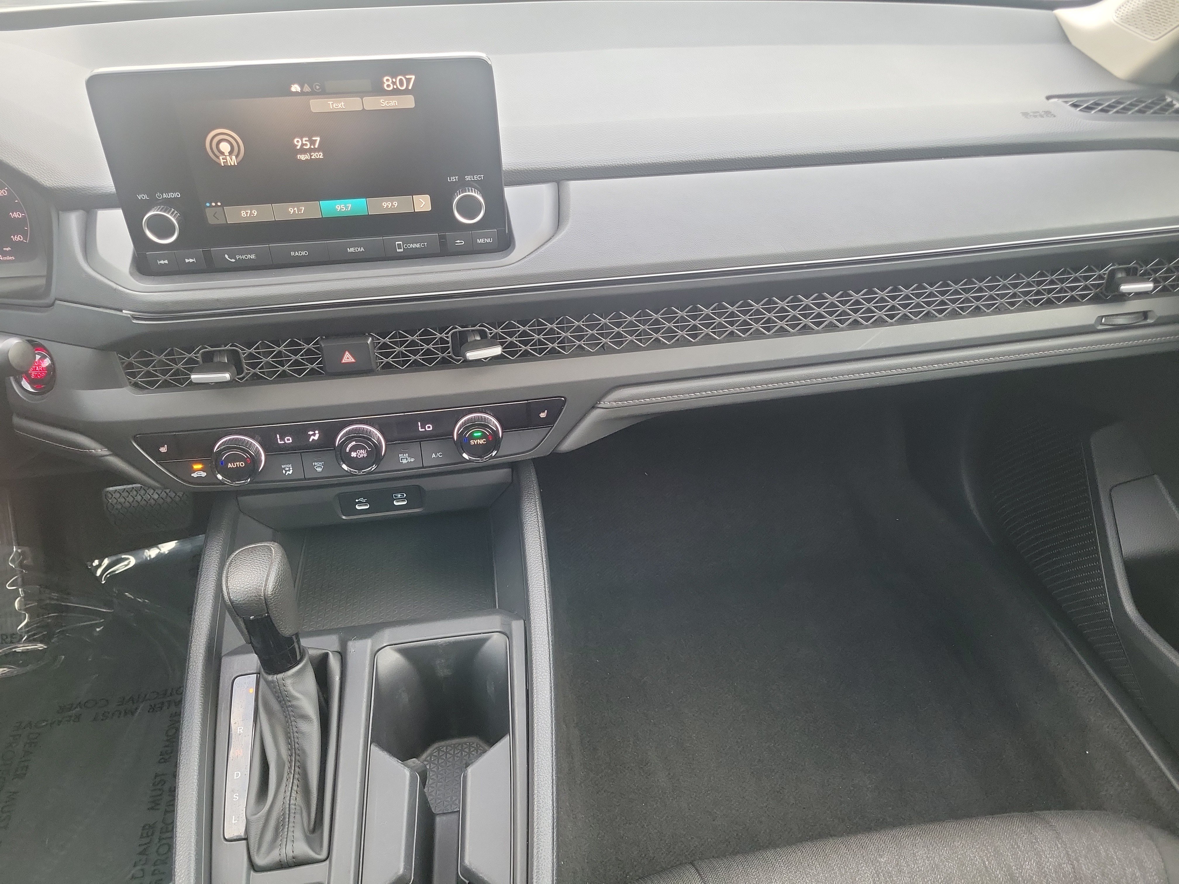 Used 2023 Honda Accord EX image 18