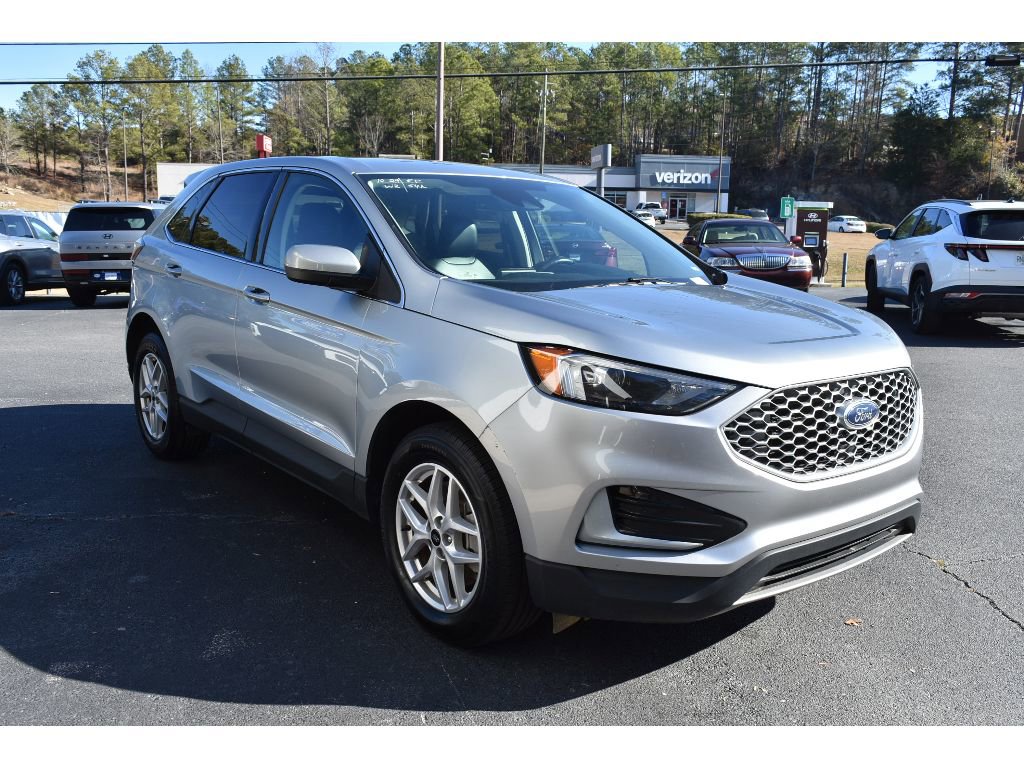 Used 2023 Ford Edge SEL image 6