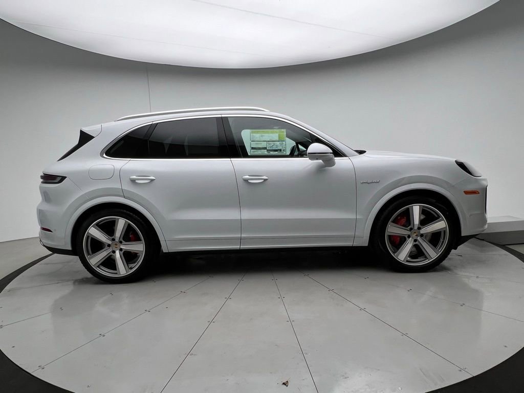 New 2026 Porsche Cayenne S image 23