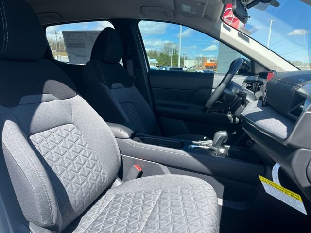 New 2026 Nissan Kicks SV w/ Cold Weather Package image 12