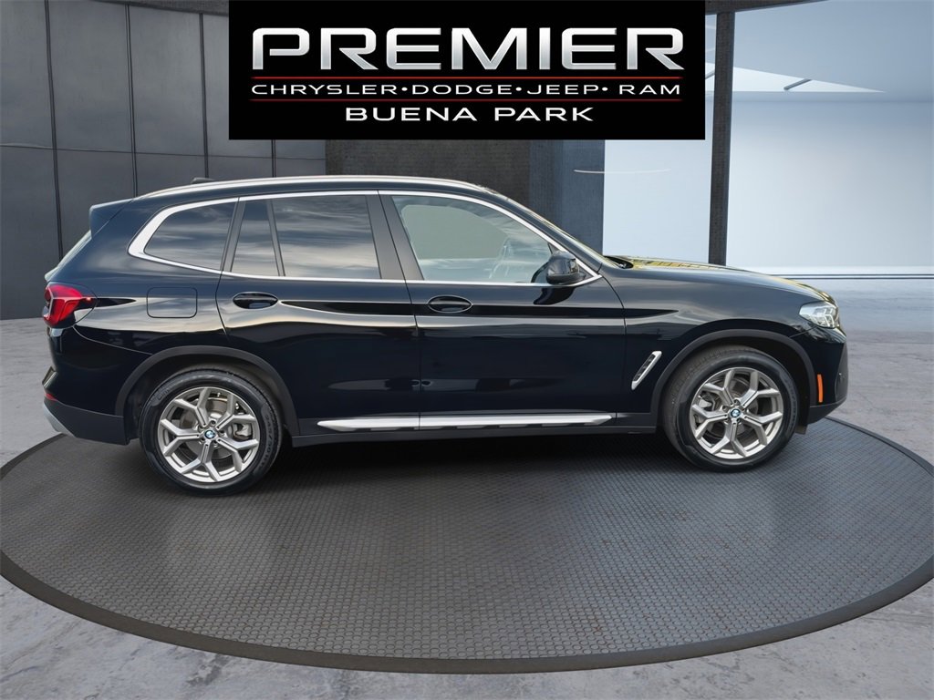 Used 2024 BMW X3 xDrive30i w/ Premium Essential Package image 9