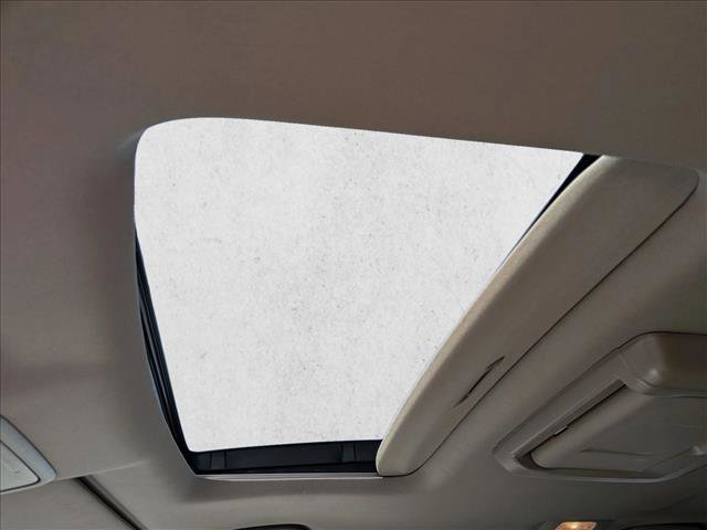Used 2017 Honda Pilot Elite image 12