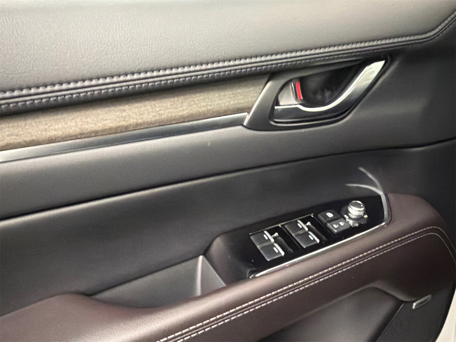 Used 2025 MAZDA CX-5 Signature image 35