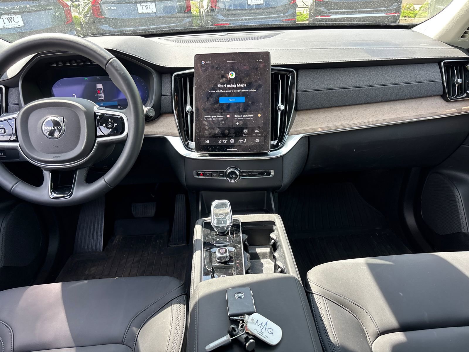 Used 2026 Volvo XC90 B6 Plus w/ Protection Package Premier AWD/4WD image 28