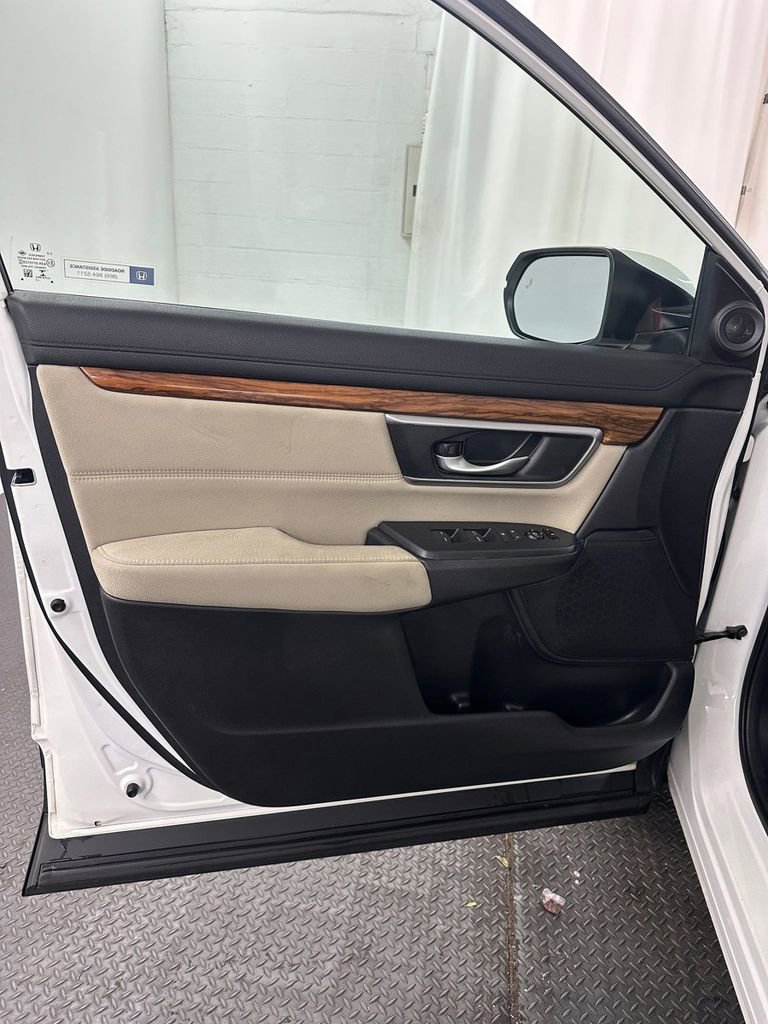 Used 2017 Honda CR-V EX image 8