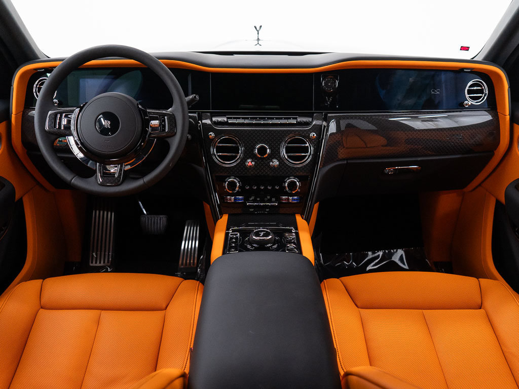 New 2027 Rolls-Royce Cullinan Black Badge AWD/4WD image 34