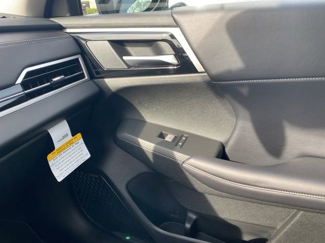 New 2025 Mitsubishi Outlander SE image 35