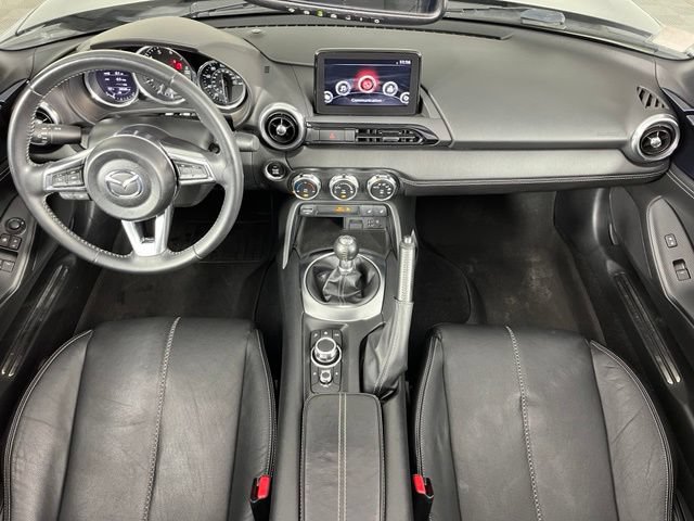 Used 2022 MAZDA MX-5 Miata RF Grand Touring RWD image 12