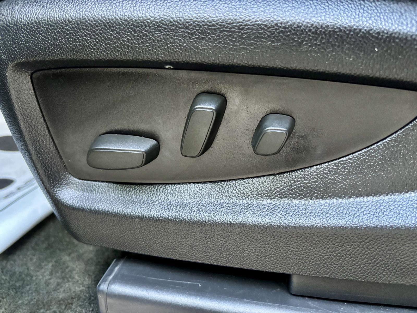 Used 2014 GMC Sierra 1500 SLE w/ All-Terrain Package image 22