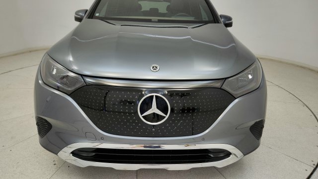 Used 2023 Mercedes-Benz EQE 350+ SUV w/ Exclusive Trim Package image 26