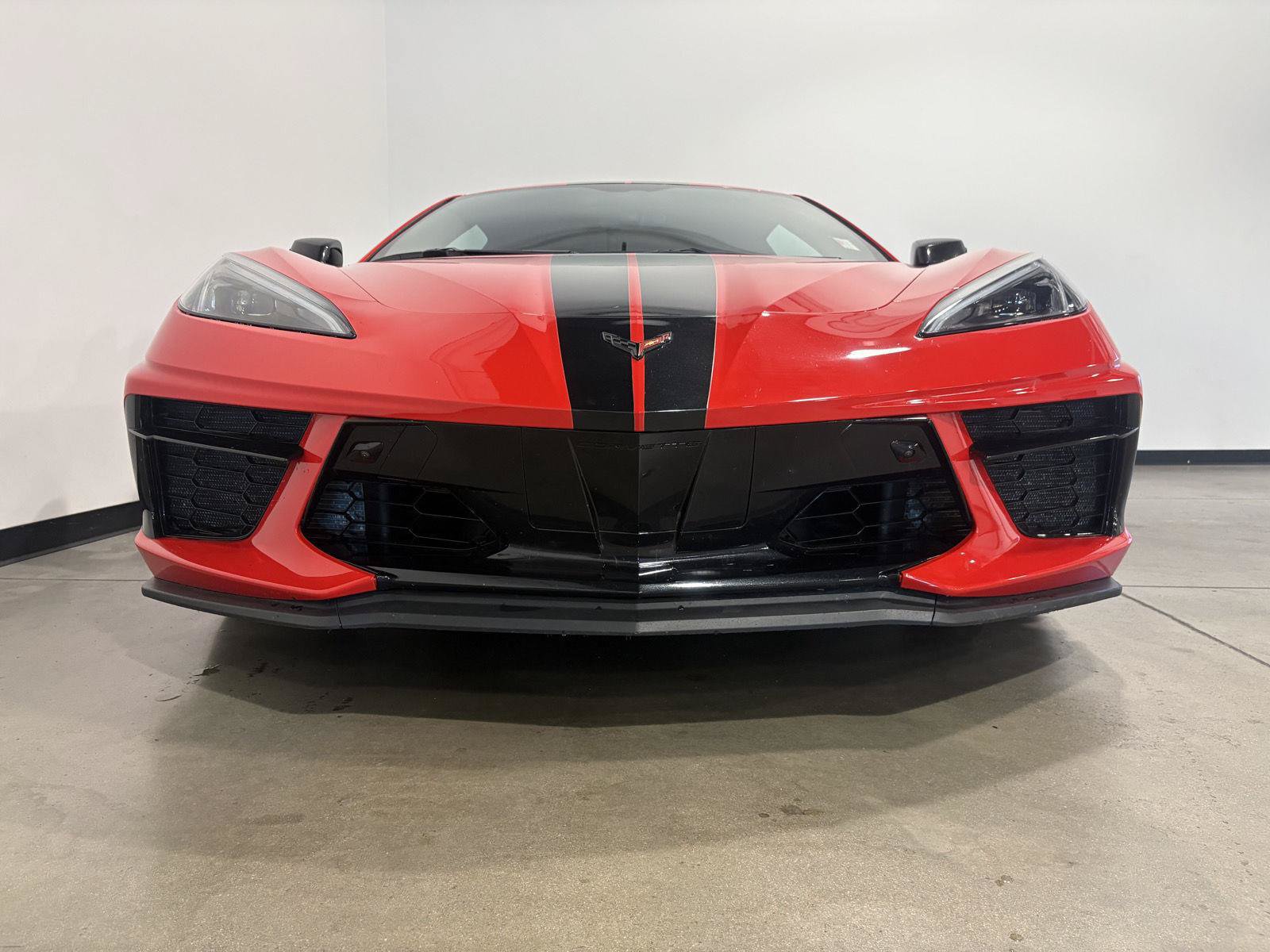 Used 2022 Chevrolet Corvette Stingray Preferred Cpe w/ Z51 Performance Package RWD image 10