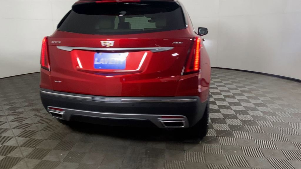 New 2025 Cadillac XT5 Premium Luxury image 8